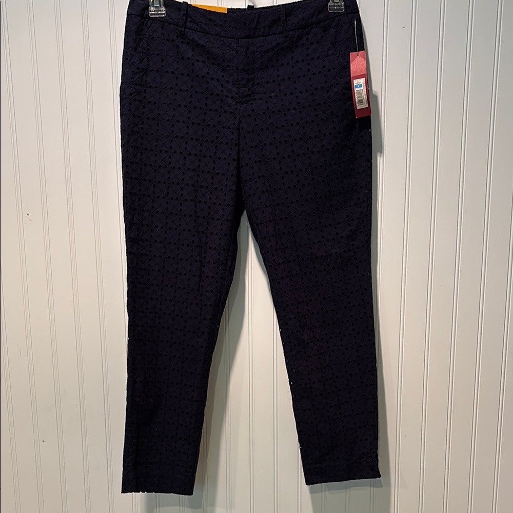 NWT Merona Classic Fit Xavier Navy Eyelet Ankle Pants Size 6